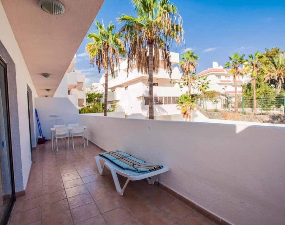 Apartment Avenida Puig Арона Екстериор снимка